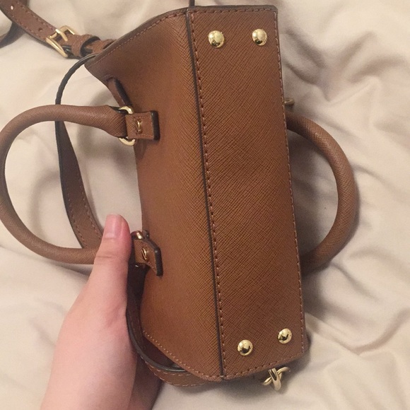 Michael Kors Hamilton mini handbag chain purse. - Picture 6 of 9